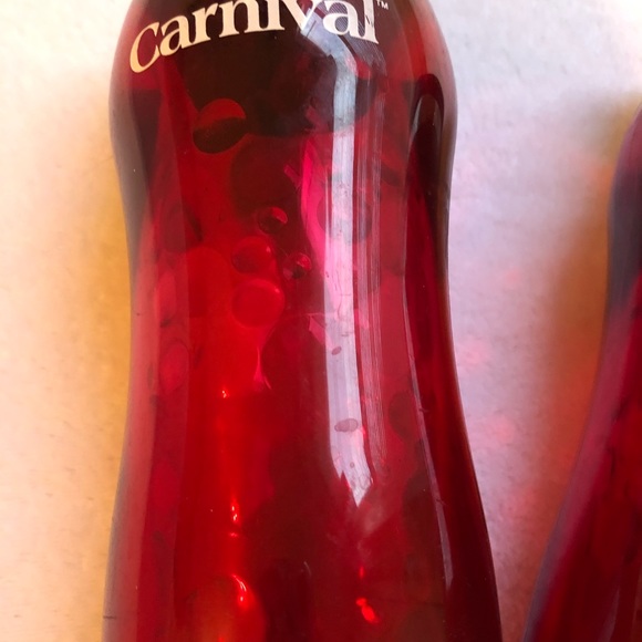 Water bottle - Picture 2 of 4